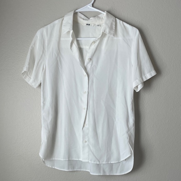 Uniqlo Tops - Uniqlo White Blouse
